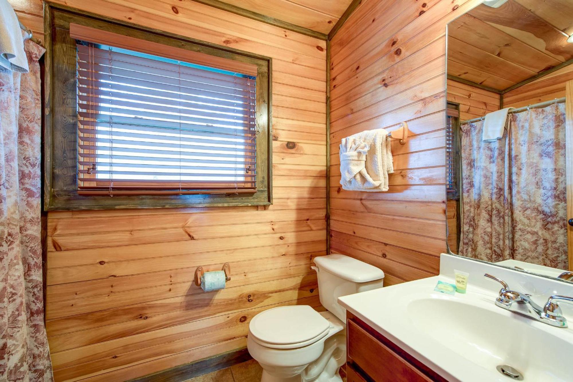 Standing Bear Lodge Gatlinburg Εξωτερικό φωτογραφία
