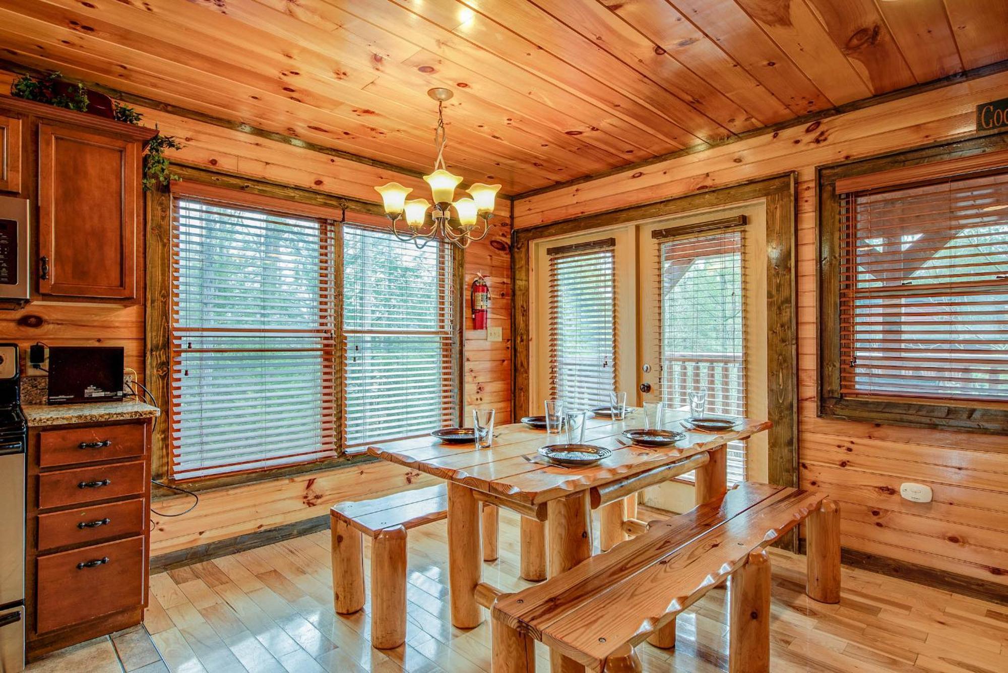 Standing Bear Lodge Gatlinburg Εξωτερικό φωτογραφία